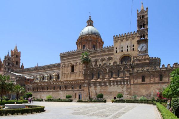 Cattedrale_di_Palermo._-_panoramio-1024x599